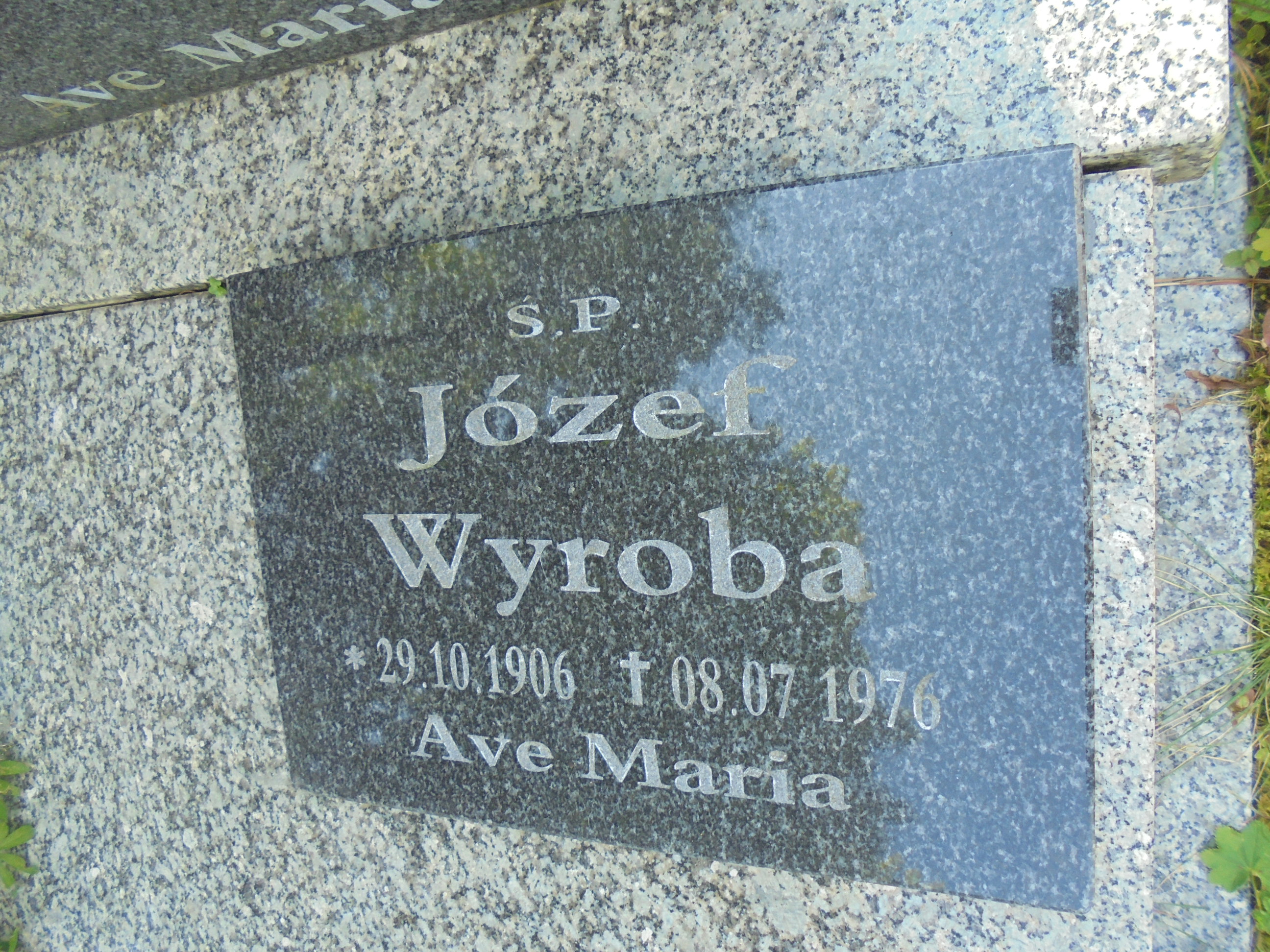 Grób Józef Wyroba